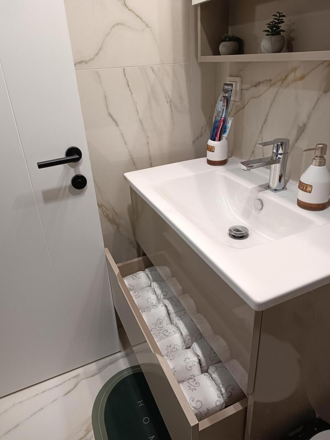 Nina Apartment Diamond Limak Skopje Zewnętrze zdjęcie
